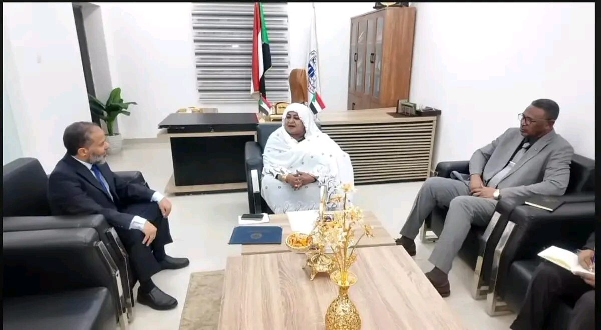 غلاف المقال